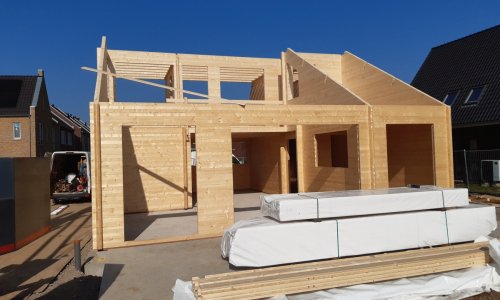 009.23.logwoning-houten-huis-jansen_blokhuizen07.jpg