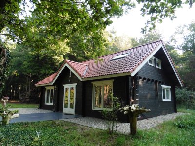 136.09.blokhuis-blokhut-houten_woning002.jpg