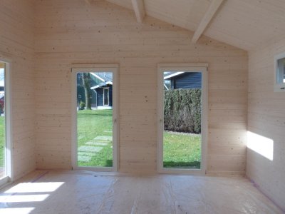 242.15.showmodel-tuinhuis-blokhut-gastenverblijf005.jpg